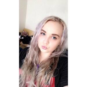 Meet your Posher, Rebecca